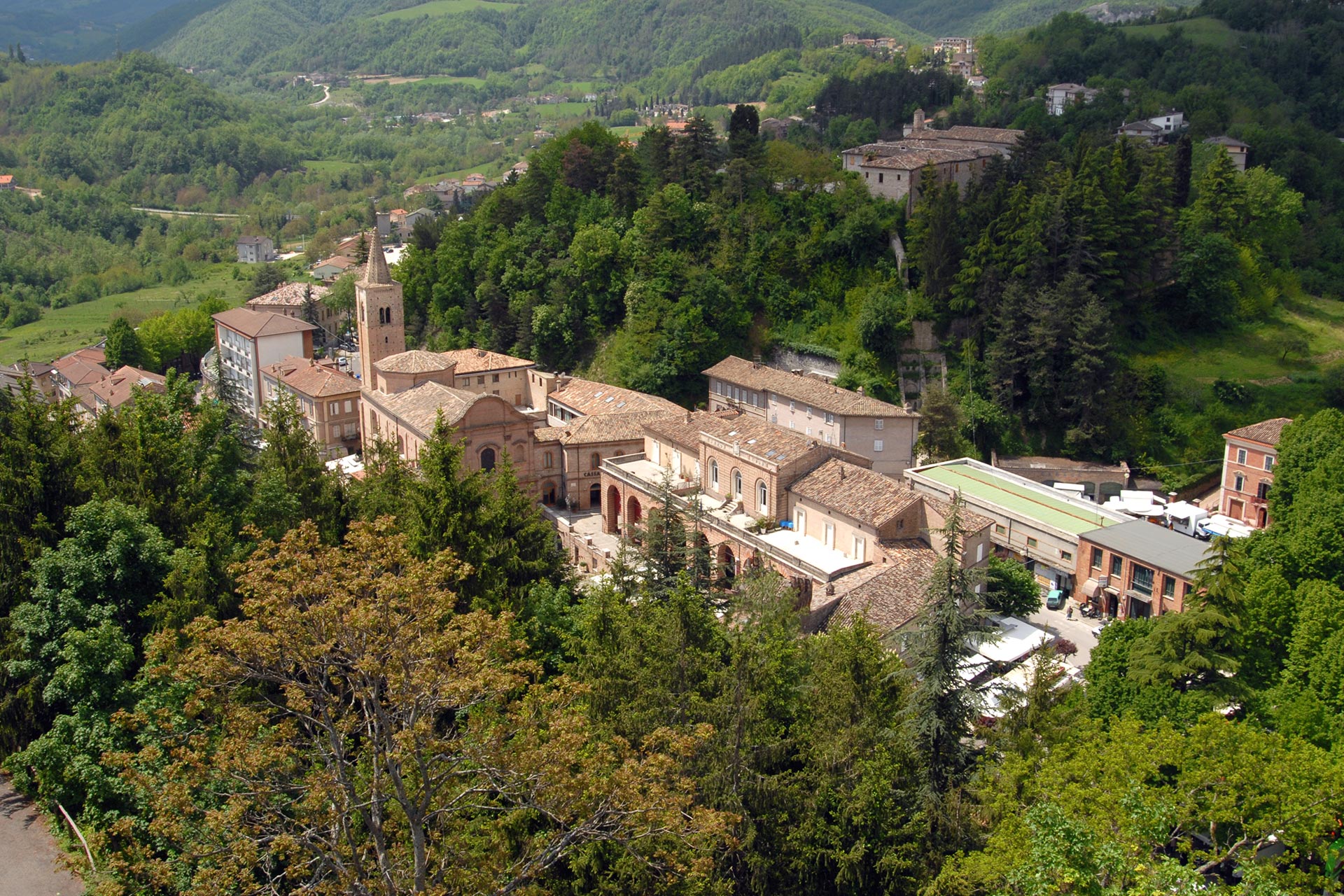 Amandola: la porta orientale dei Monti Sibillini